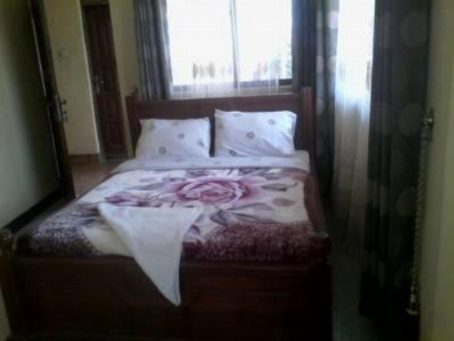 Roika Inn Guest House image 1